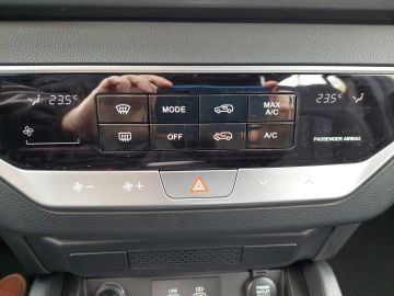 Ssangyong MUSSO Grand Amber 2.2D °Standheizung°SHZ°DAB°