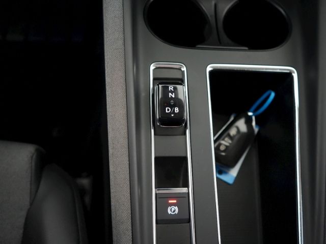 ENYAQ iV 50+LED+NAVI+FRONTKAMERA+LENKRADHEIZUNG+