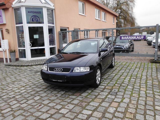 Audi A3 1.6