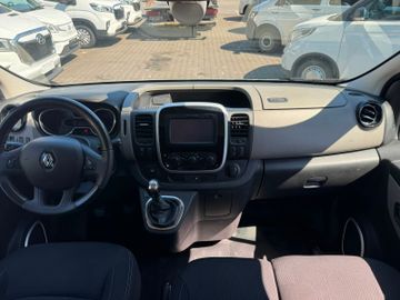 Renault Trafic - 11