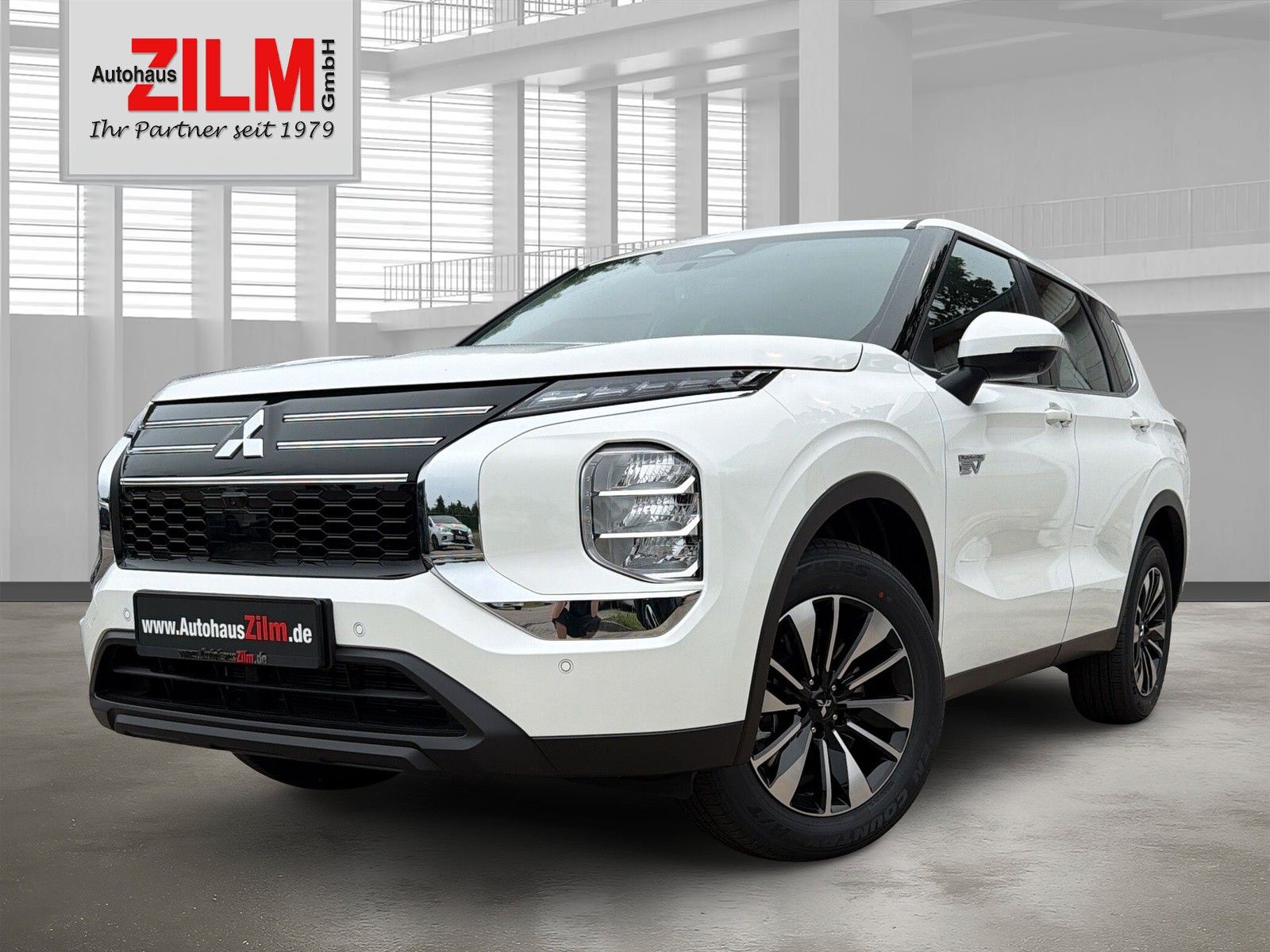 Mitsubishi 2.4L PHEV Diamant 4WD