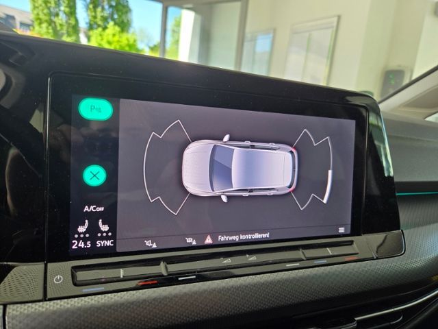 Golf VIII ACTIVE 1.0 TSI LED NAV APP PDC 8FACH A