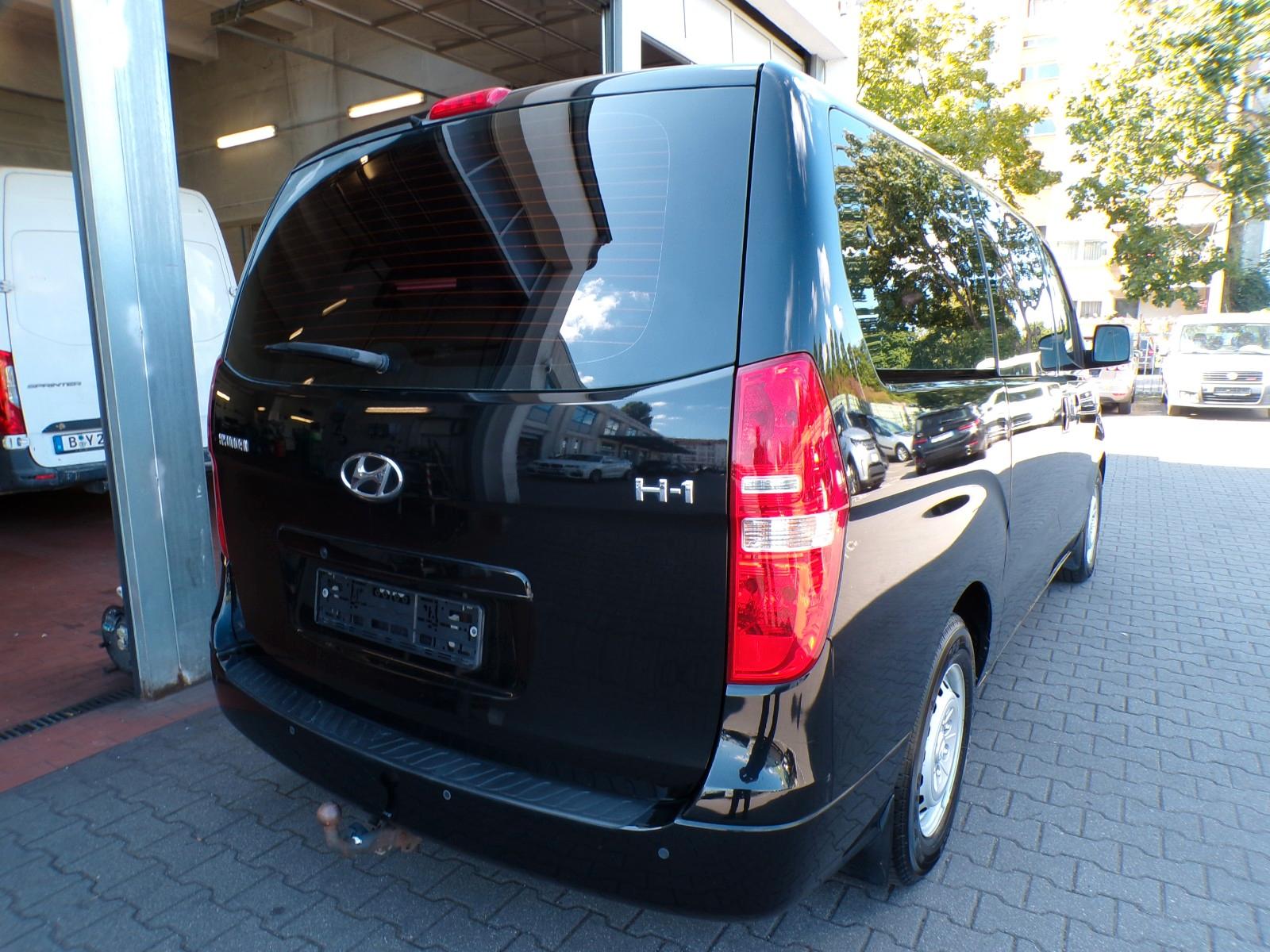 Hyundai H-1 Comfort 2.5CRDi AUTOMATIK mit AHK.