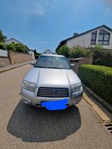 Subaru Forester - Subaru Forester mit Benzin-Antrieb: Kombi, Automatik