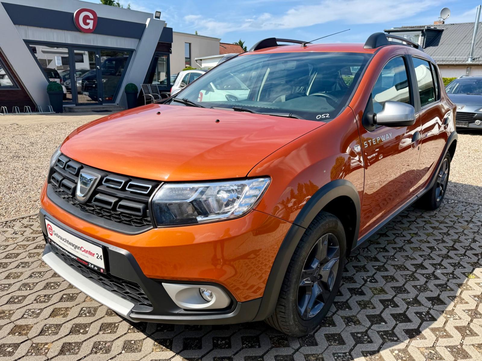 Dacia Sandero II Stepway Celebration Automat.,AHK, PDC