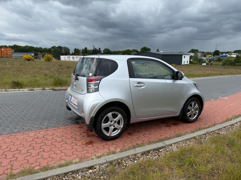 Toyota IQ