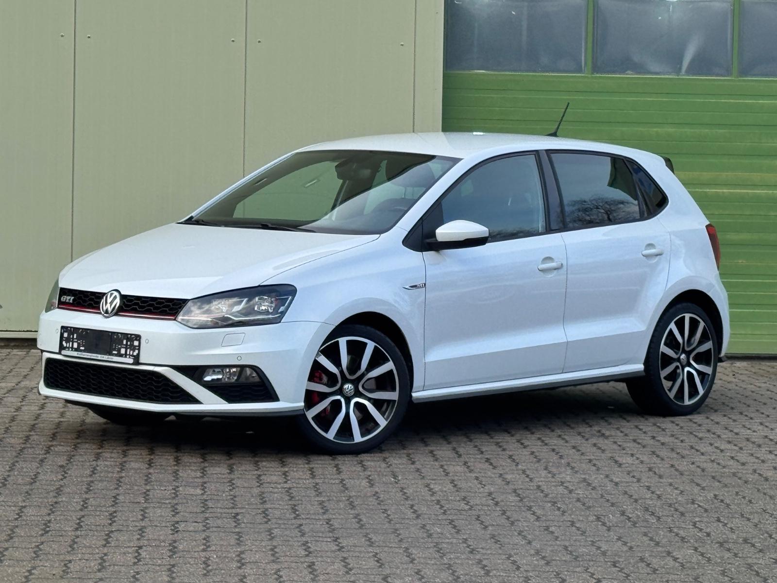 Volkswagen Polo V 1.8 GTI BMT/5.türig/Navi./SHZG/LED/Kamera