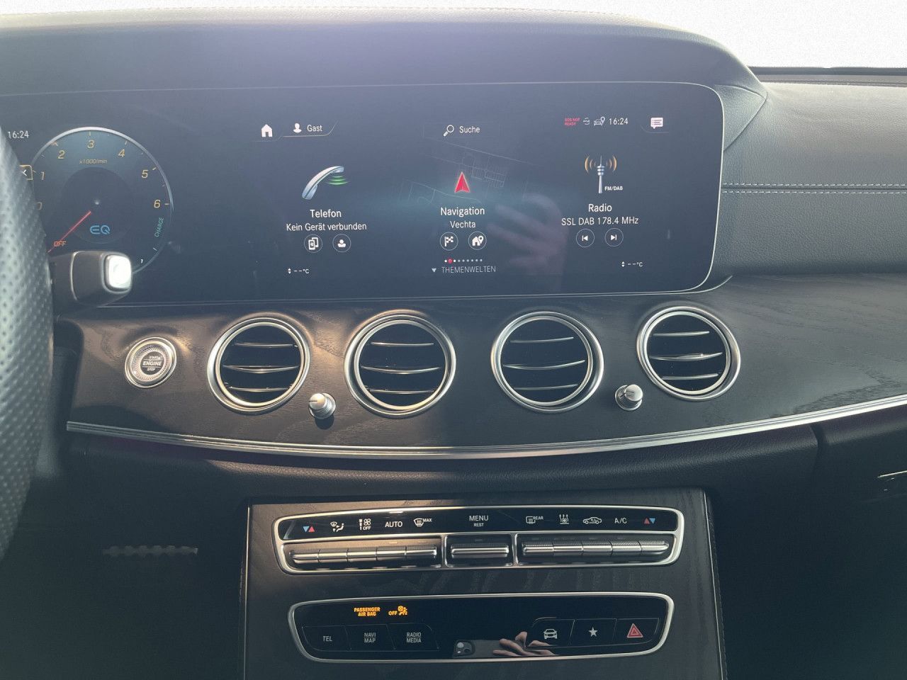 Mercedes-Benz AMG Distr LED Burmester Pano RFK 19 SHZ v. h foto 15