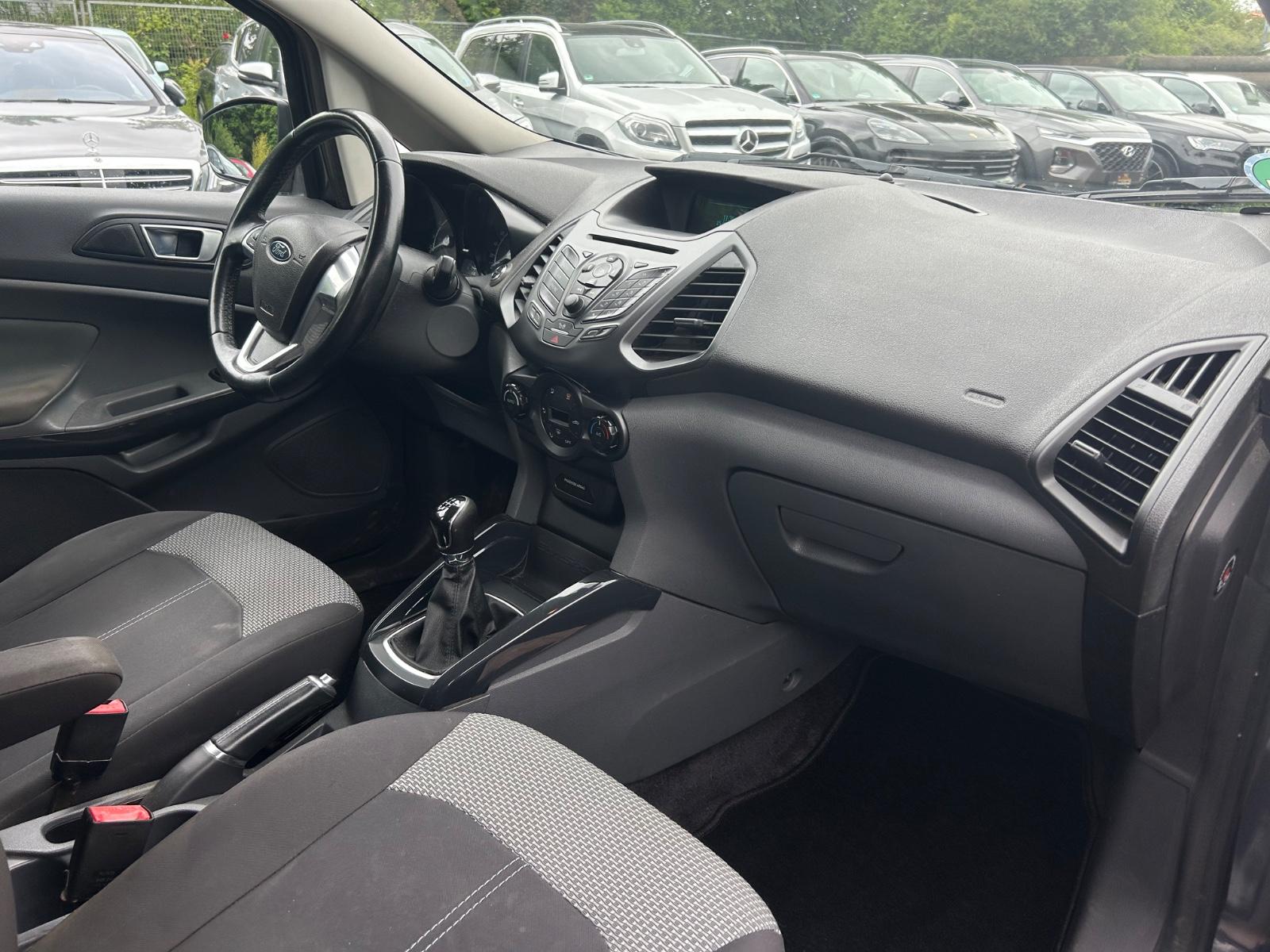 Ford EcoSport 2014 — photo 11