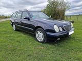 Mercedes-Benz Mercedes W210/S210 E200 Kompressor Autom K... - : Kombi, Mercedes W210