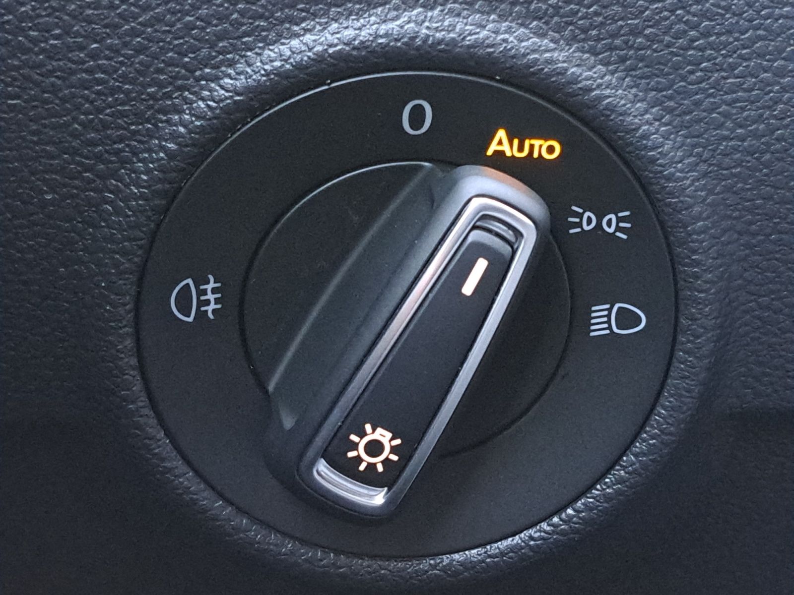 Volkswagen T-Roc - Bild 28