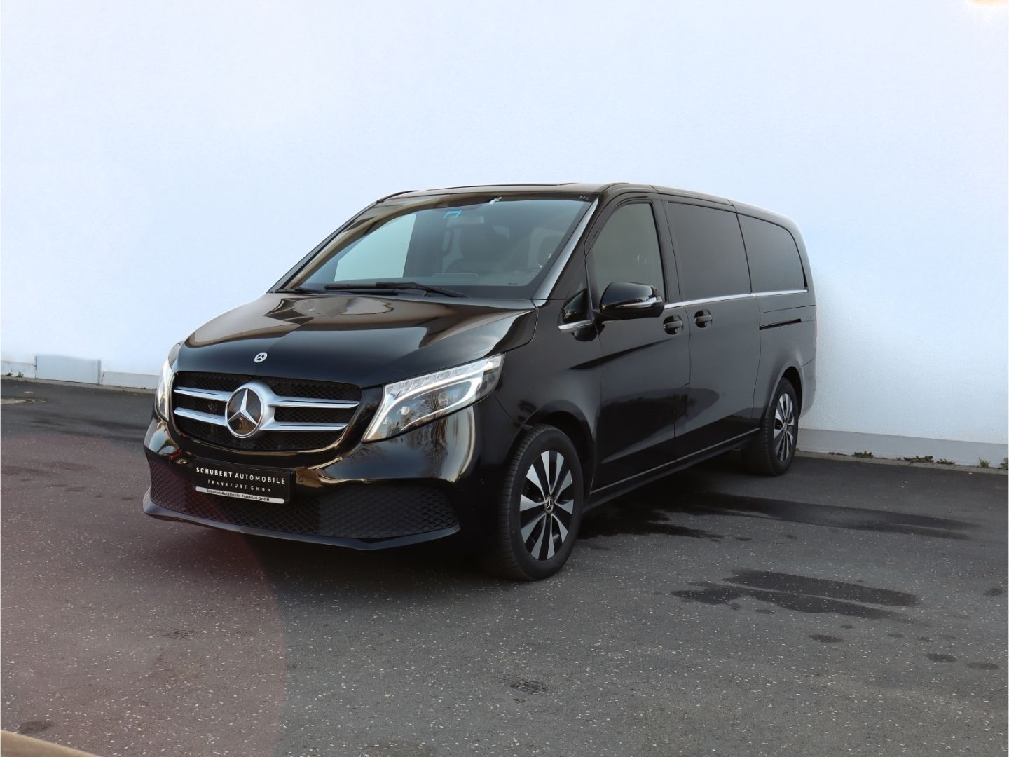 Mercedes-Benz V 300 d AVANTGARDE extralang 8 Sitzer