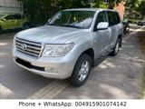 Toyota Land Cruiser 200 4.5 D 4x4 Autm Navi Cam m17n8 - silberne Toyota Land Cruiser