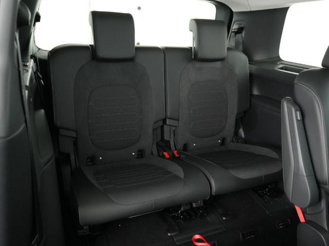 ID.Buzz Pro kurzer Radstand 6Sitze PANO TravelAs