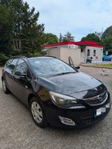 Opel Astra Sports Tourer 1.4 ecoFLEX Design Editi... - Opel Astra: Sports Tourer Ecoflex