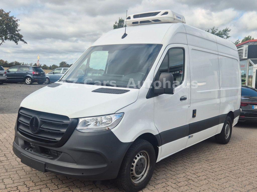 Image of Mercedes-Benz Sprinter