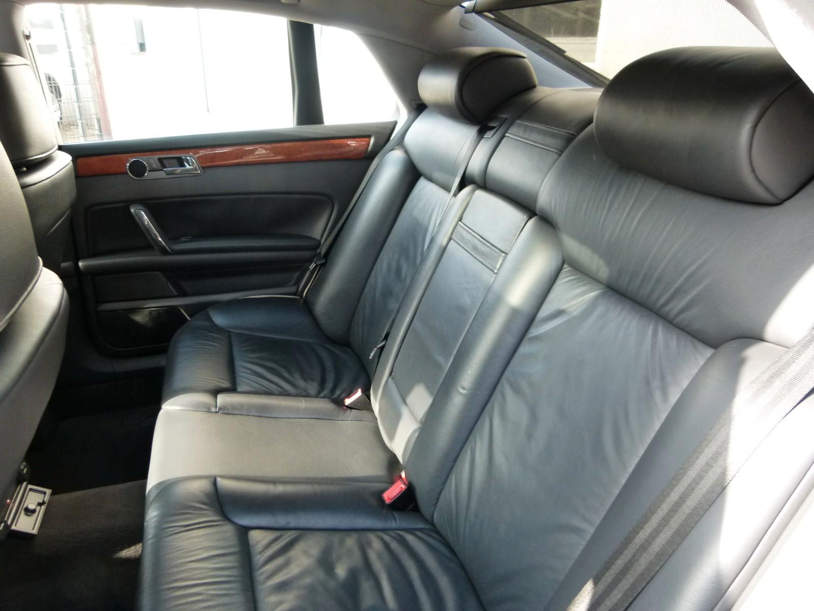 Volkswagen Phaeton 3.2l*Navi*Xenon*LEDER*SHZ*PDC*AHK*