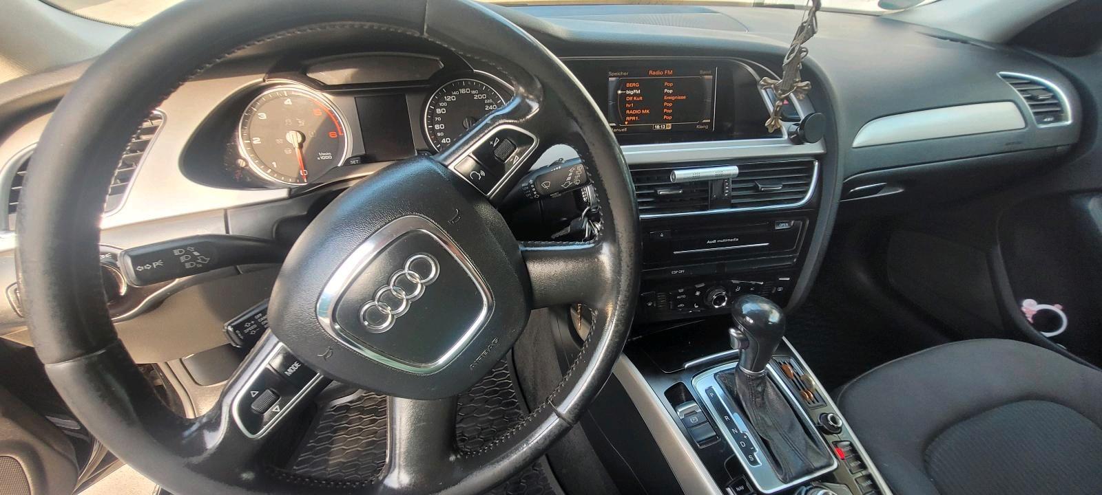 Audi A4 2009 — photo 9