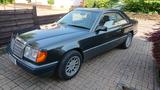 Mercedes-Benz 230 CE - graue Mercedes-Benz 230