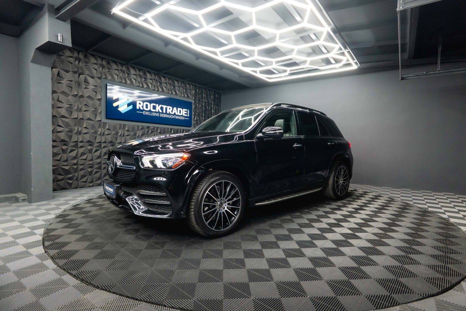 Mercedes-Benz GLE 450 4Matic AMG NightPaket Pano ACC LED foto 2
