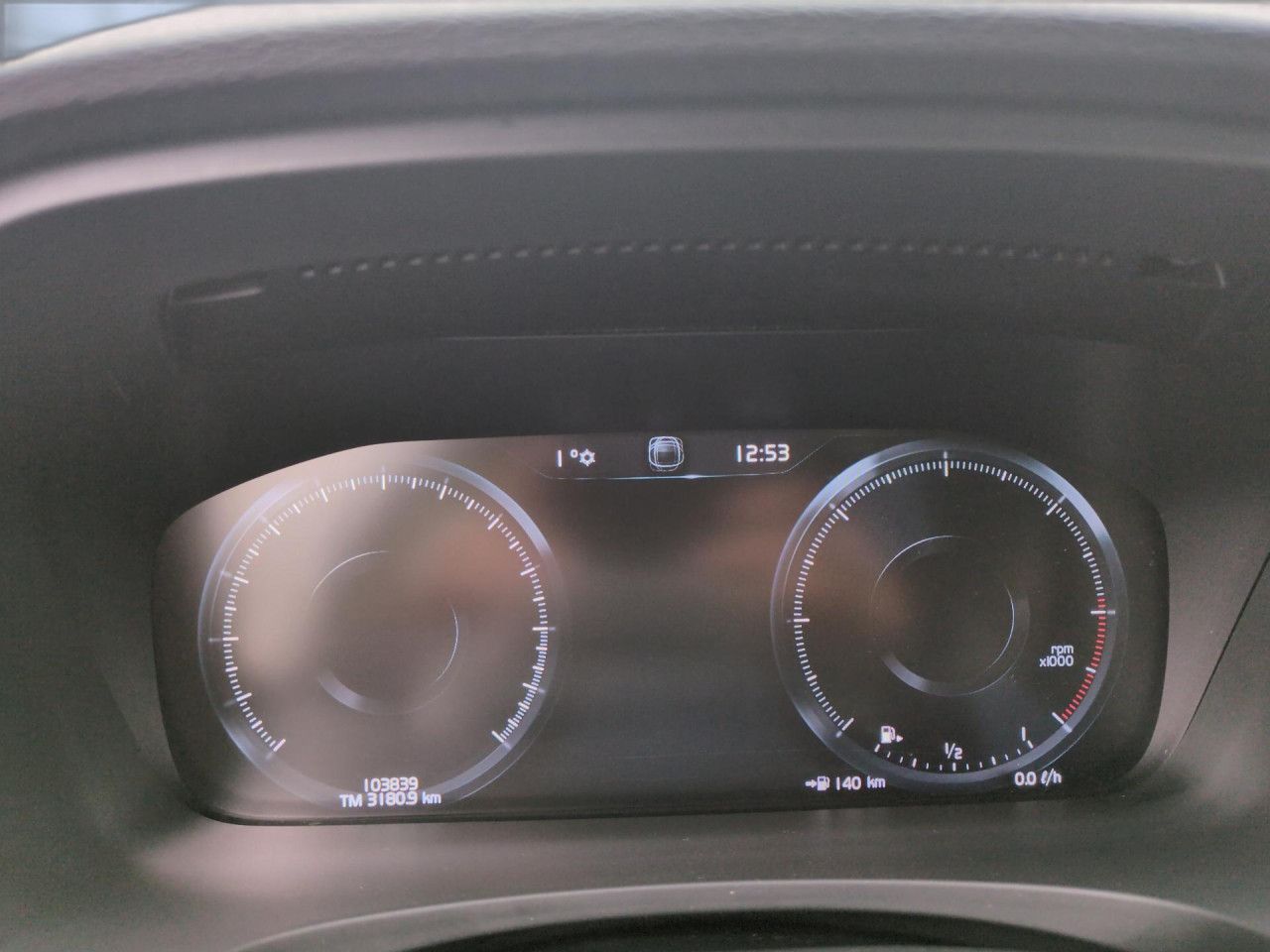 Volvo V90 Momentum Pro Bluetooth Navi LED Vollleder foto 13