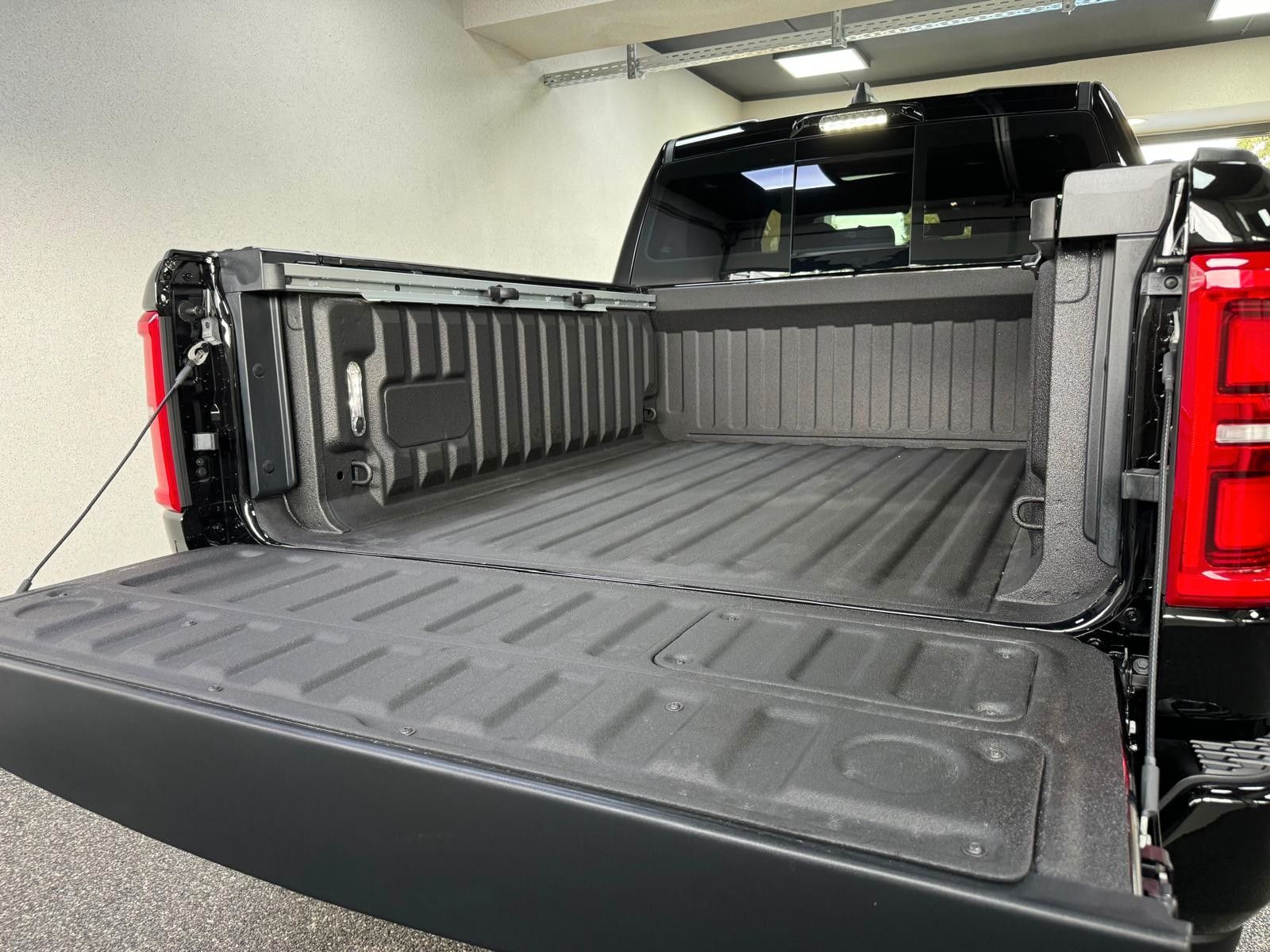 Fahrzeugabbildung Dodge RAM LIMITED HURRICANE 3.0L-HO 540 PS - RAMBOX