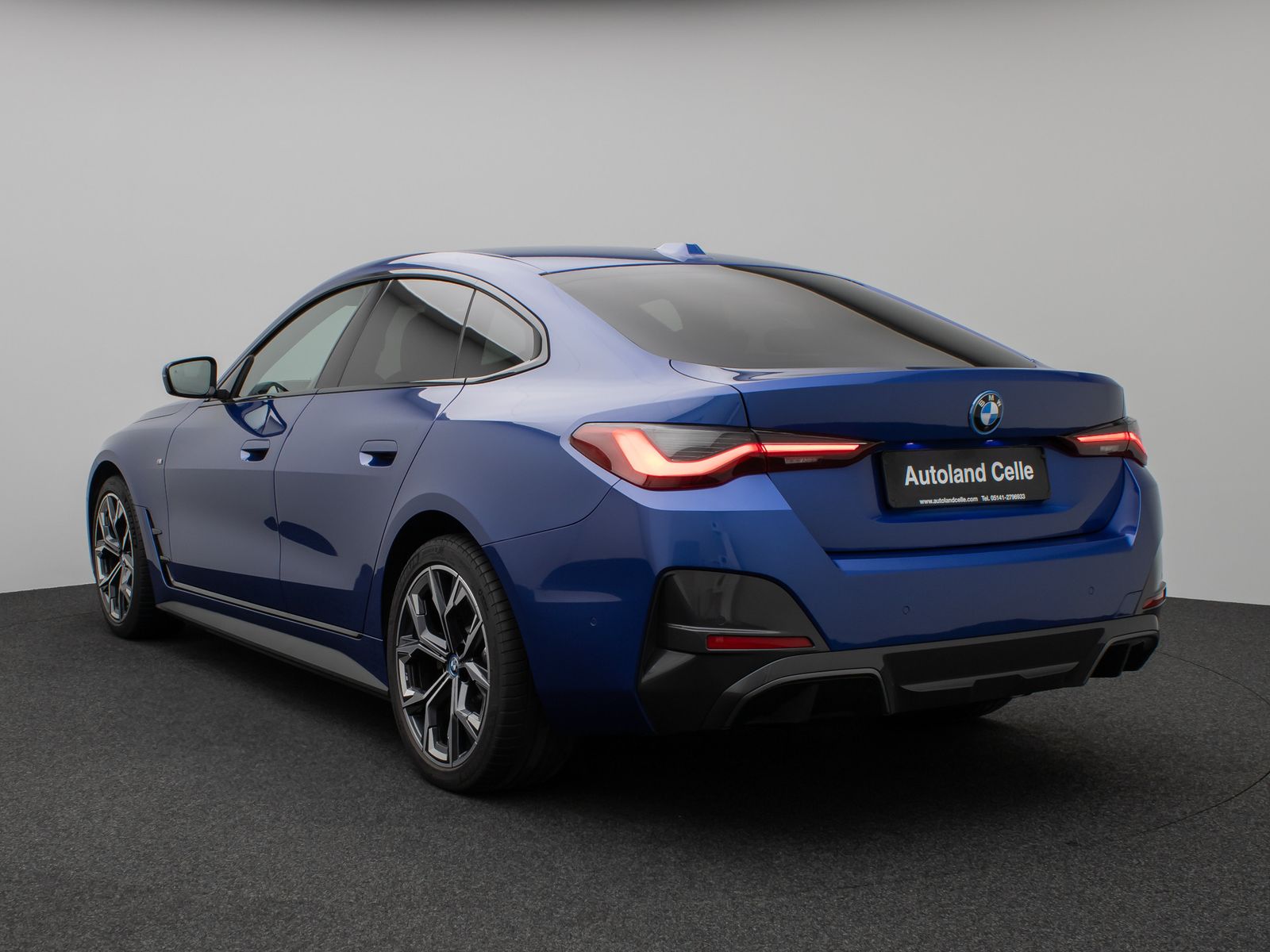 Fahrzeugabbildung BMW i4 eD40 Gran Coupé M Sport Kamera HUD DAB H/K