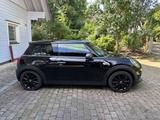 MINI Cooper SE Fahrspaß m neuer Inspektion am 4.8.26 - schwarze MINI Cooper SE