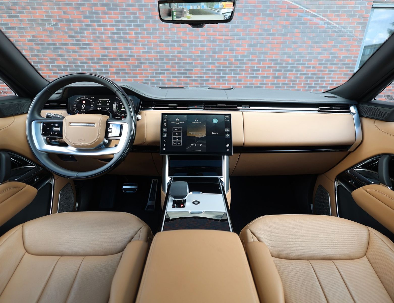 Land Rover Range Rover P550e Autobiography imagem 3