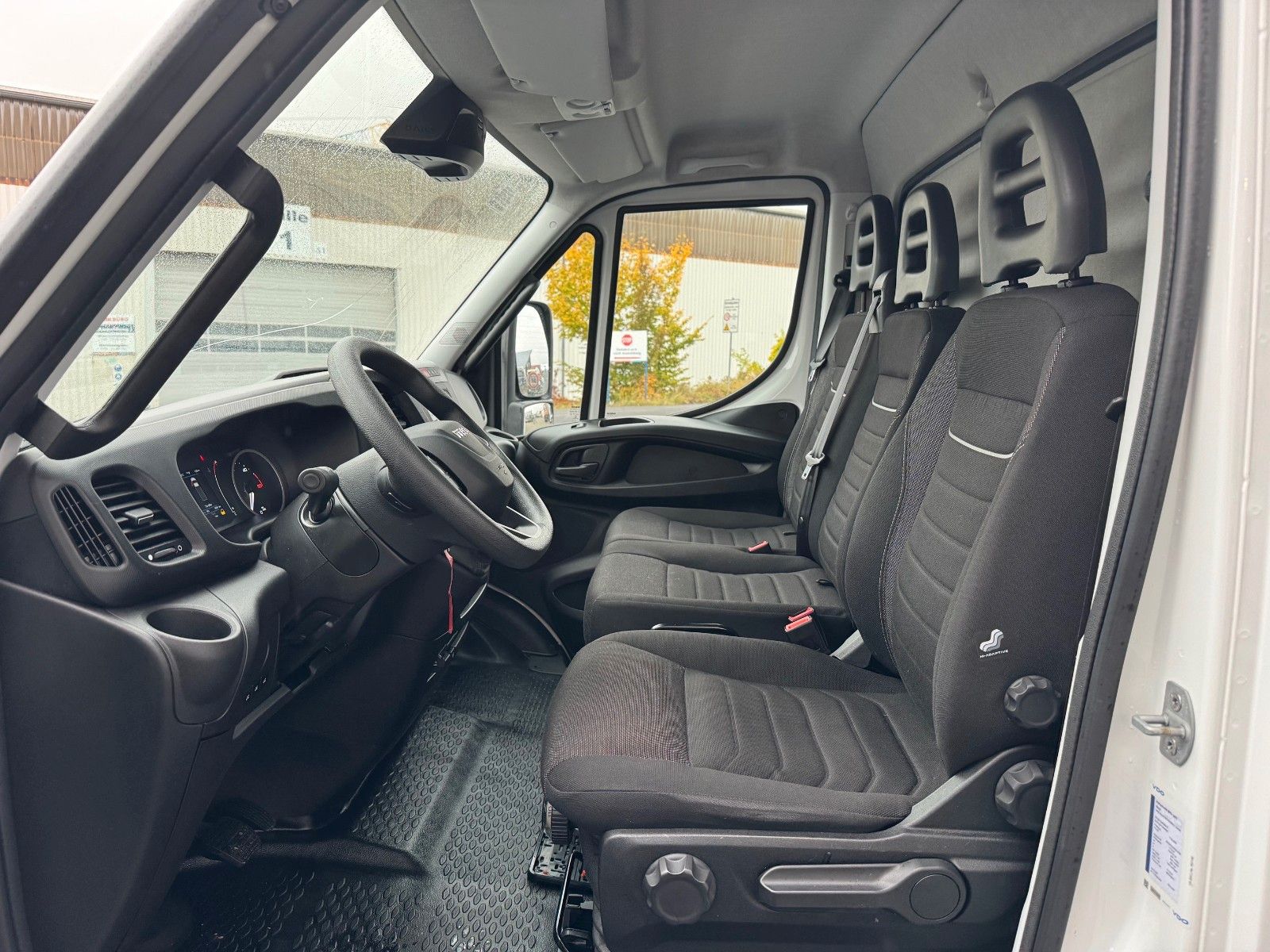 Fahrzeugabbildung Iveco Daily 70C18 A8 *Koffer*LBW*Automatik*