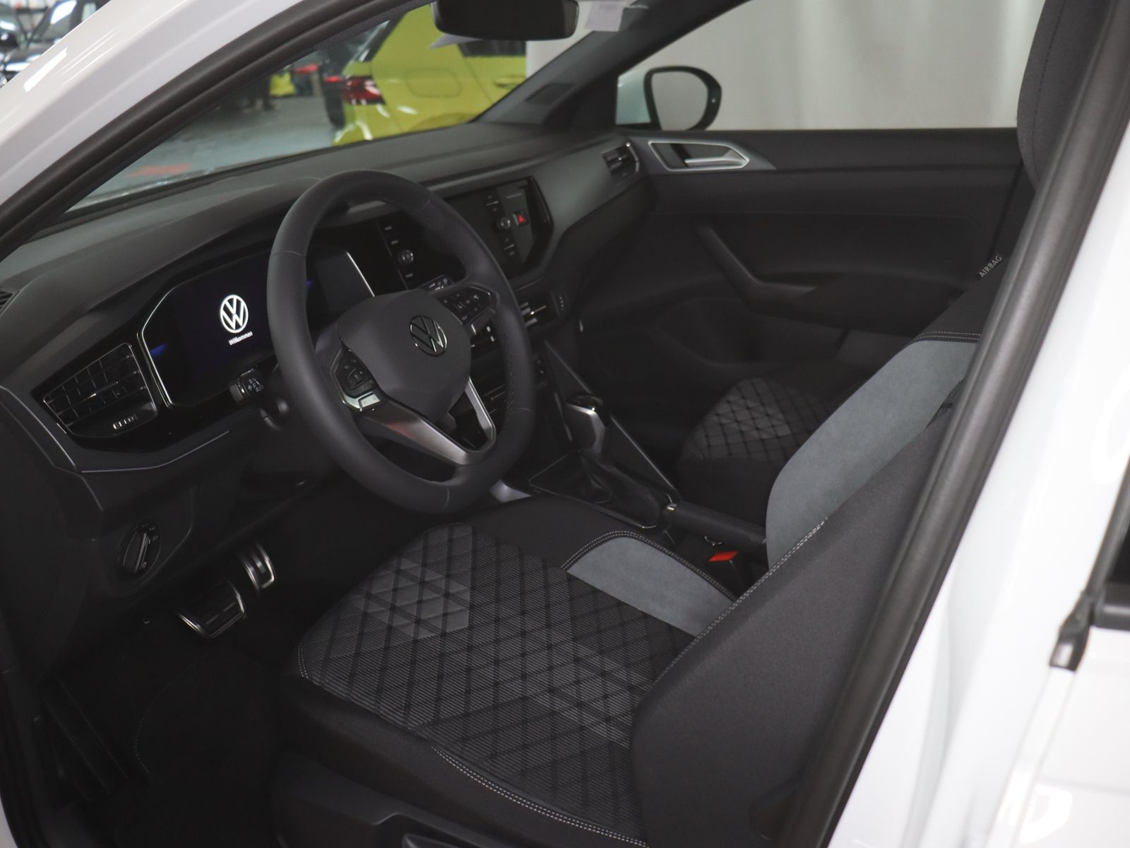 Volkswagen Taigo - Bild 4