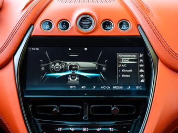 صورة مصغرة 28 لـ 2021 Aston Martin DBX