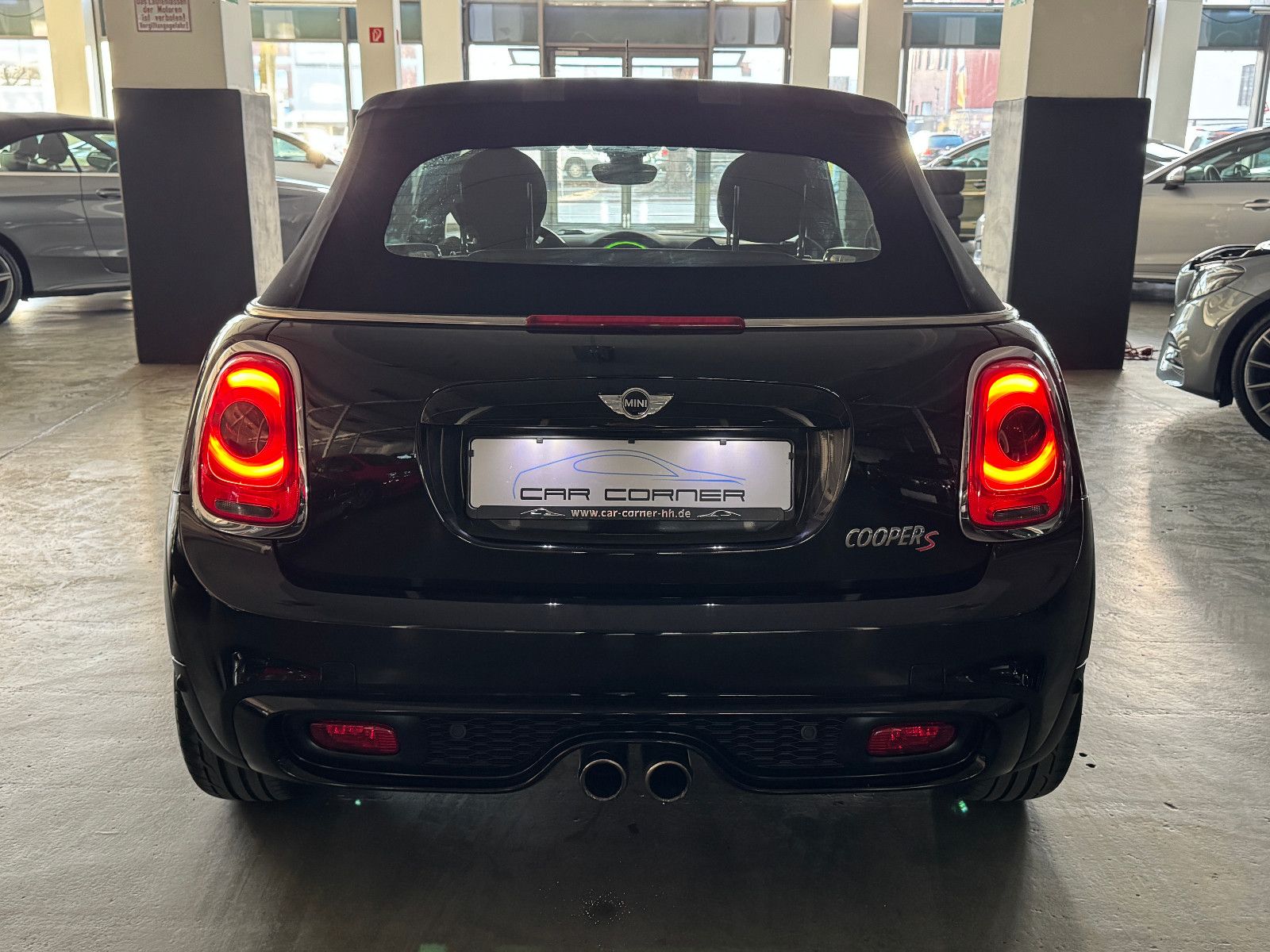 Fahrzeugabbildung MINI Cooper S Cabrio NAVI PROF LED LEDER ASSISTENZ+