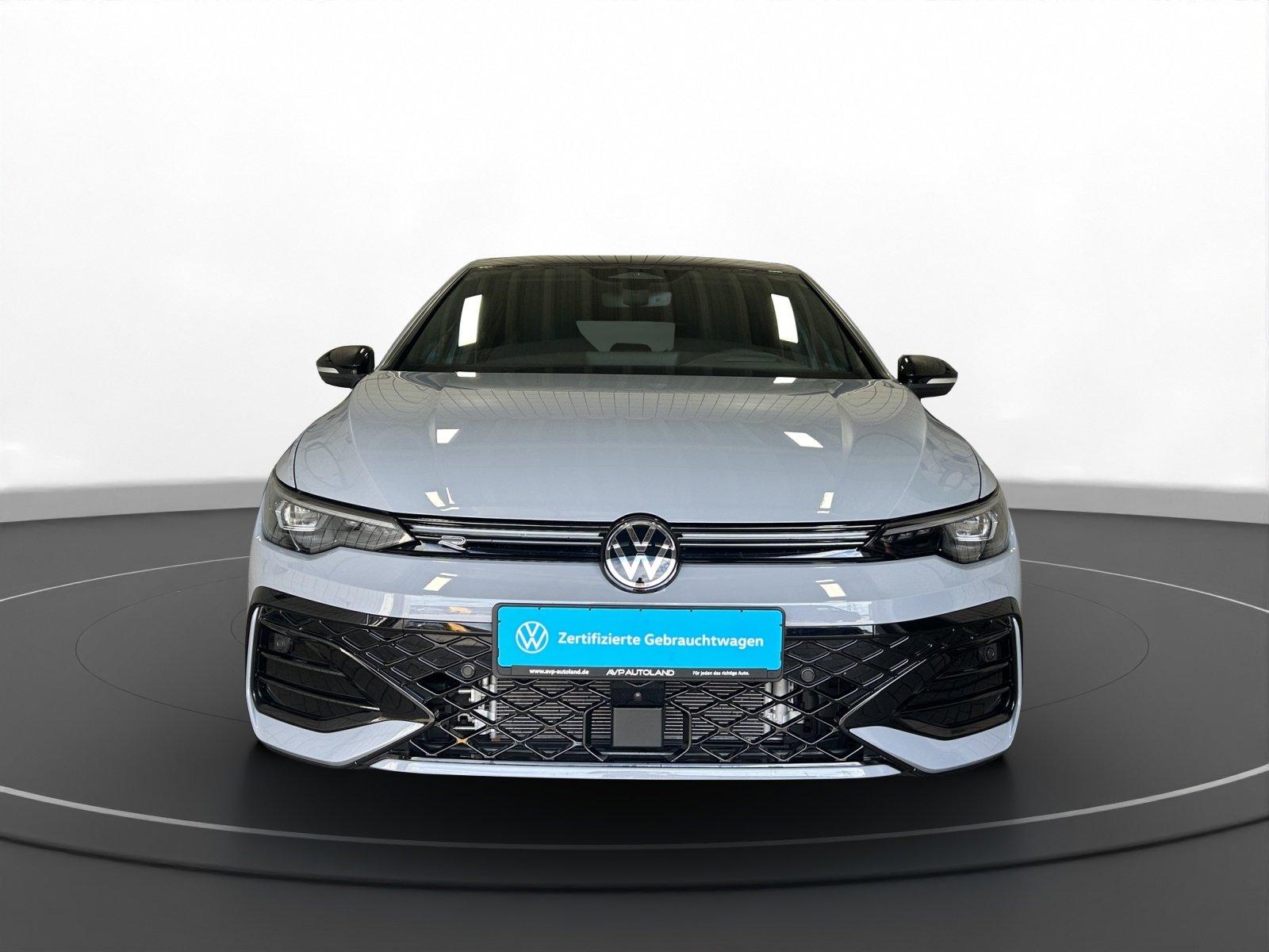 Volkswagen Golf VIII 1.5 eTSI DSG R-Line NAVI LED, миниатюра 3