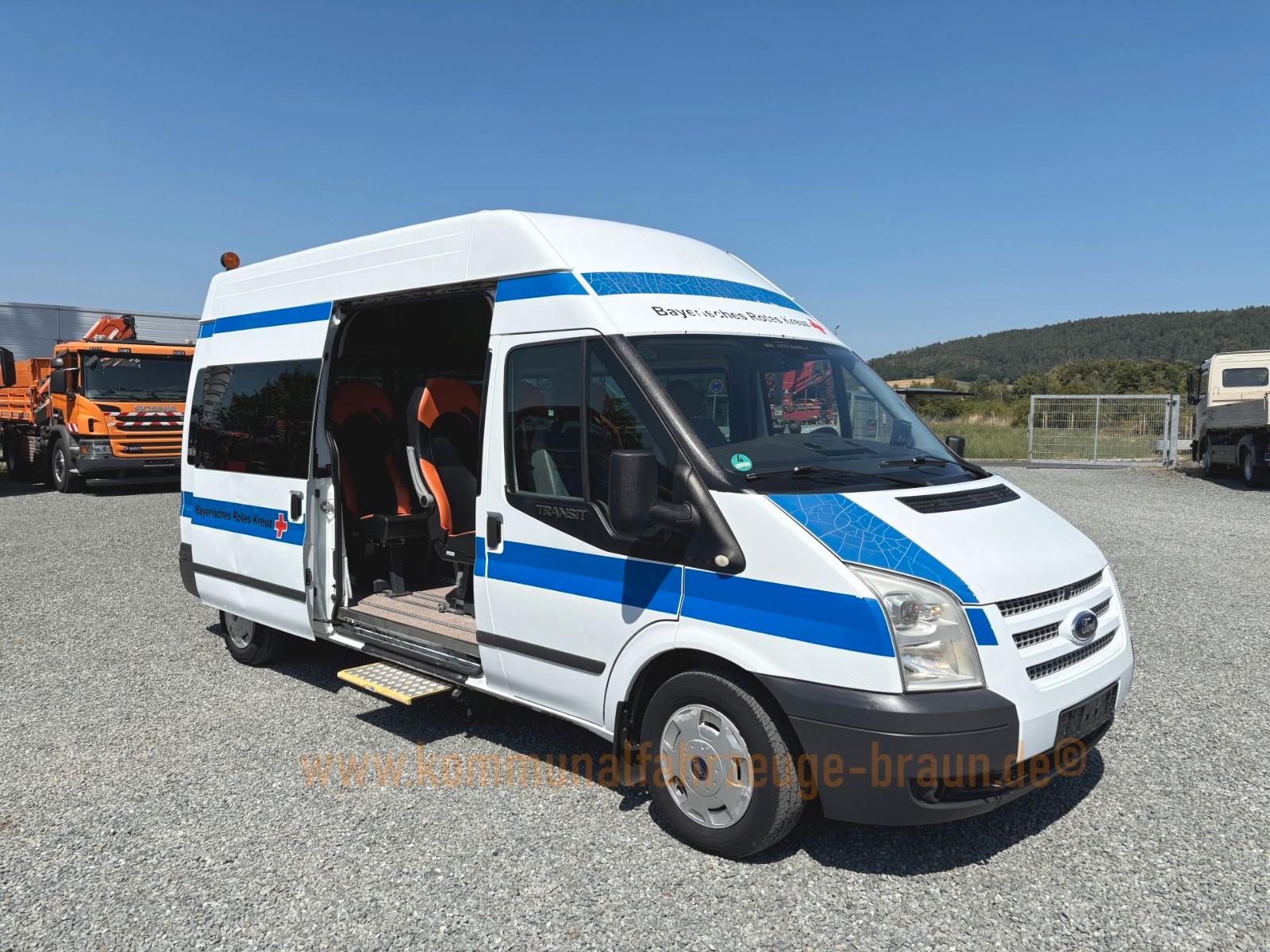 Ford Transit T300 el. Rollstuhl Rampe/8 Sitze/Kamera