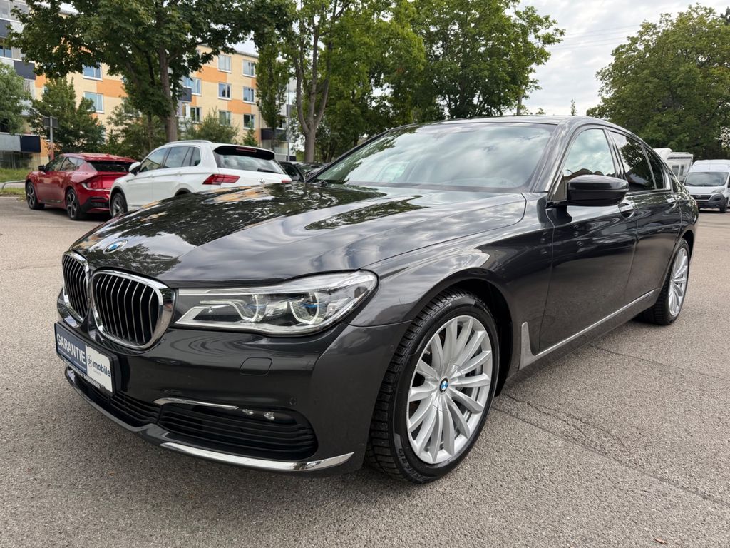 Image of BMW 740