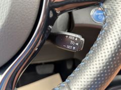 Fahrzeugabbildung Toyota Yaris 1.5 Hybrid Style Selection KAMERA FACEL.