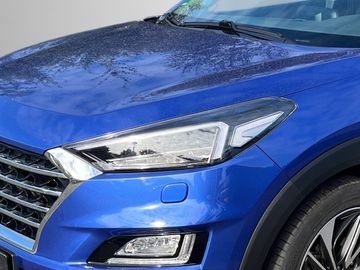 Hyundai TUCSON - 10