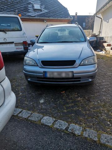 Opel astra CNG und Benzin