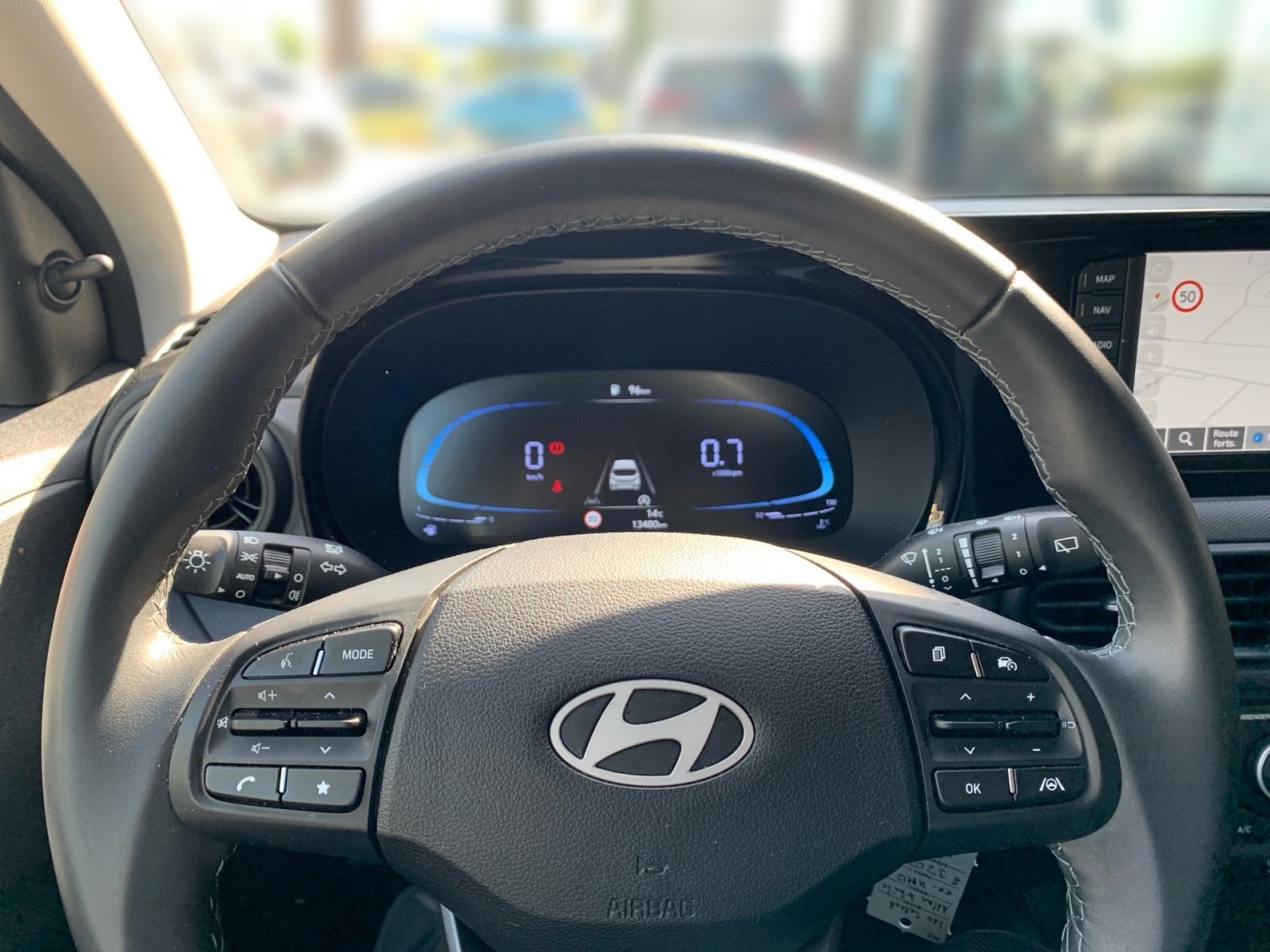 Fahrzeugabbildung Hyundai i10 1.0 Select Navi Kamera Allwetter
