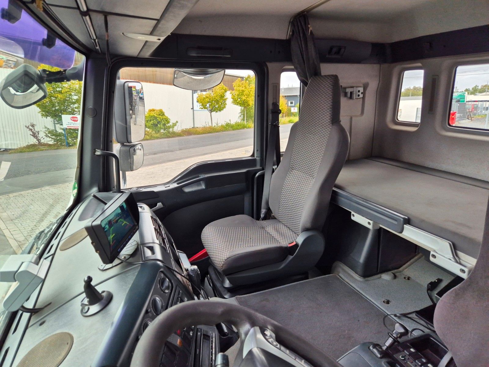 Fahrzeugabbildung MAN TGA 26.440 6x2-2 BL Meiller RK 20.70 Bett