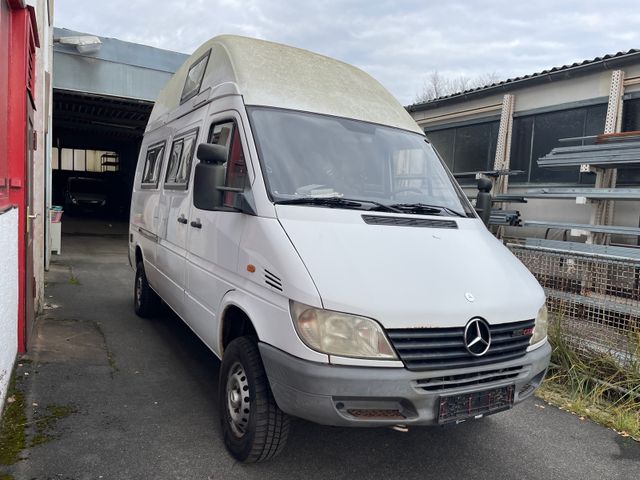 Mercedes-Benz Sprinter 313cdi ALLRAD|Klima|Temp.|AHK|Standheiz