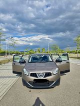 Nissan Qashqai 2.0 dCi DPF ALL-MODE 4x4 i-Way i-Way - Nissan Qashqai: All Mode