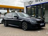 BMW 540 d xDrive M Sport/HEAD-UP/ HYBRID/KAMERA/SHZ/ - BMW 540 in Bielefeld