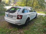 Skoda Octavia 2.0 TDI 110kW DSG STYLE COMBI STYLE