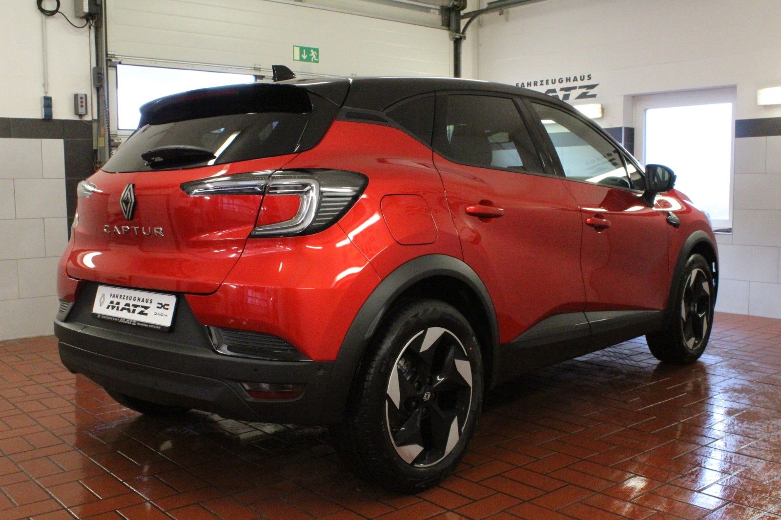 Fahrzeugabbildung Renault Captur Mild Hybrid 140 Techno *Navi* Sitzhzg*