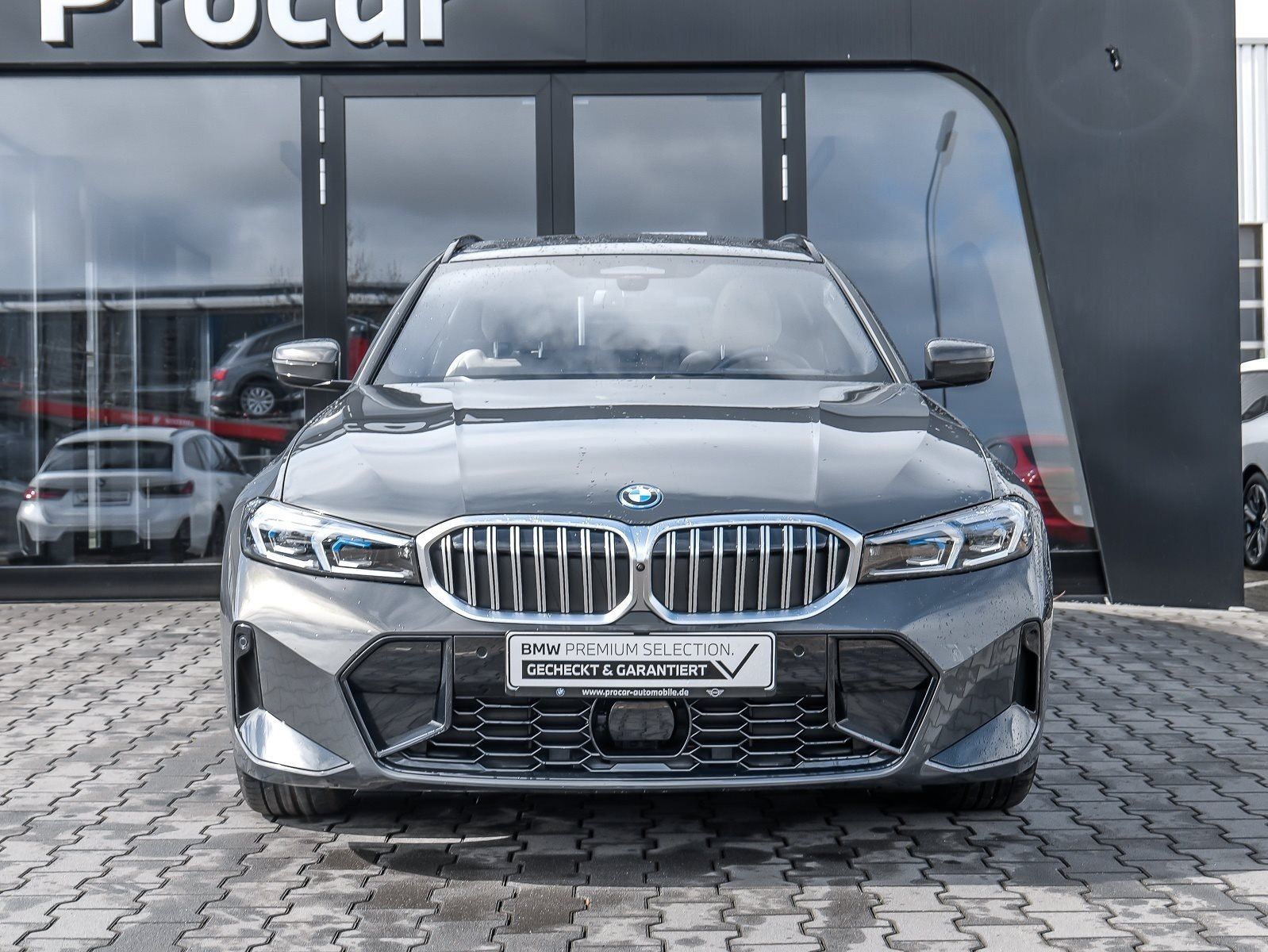 BMW 330 - Bild 9