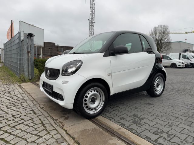 Smart ForTwo fortwo coupe Basis 52kW