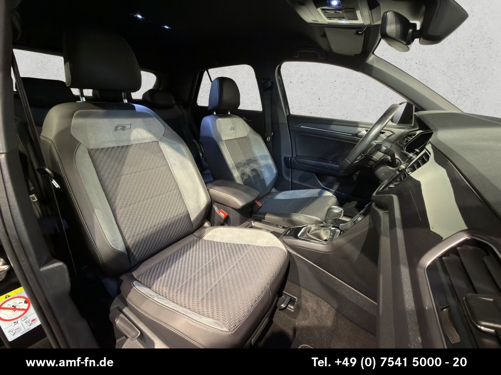 T-ROC 1.5TSI DSG R-LINE | LED | NAV | RFK | KESS