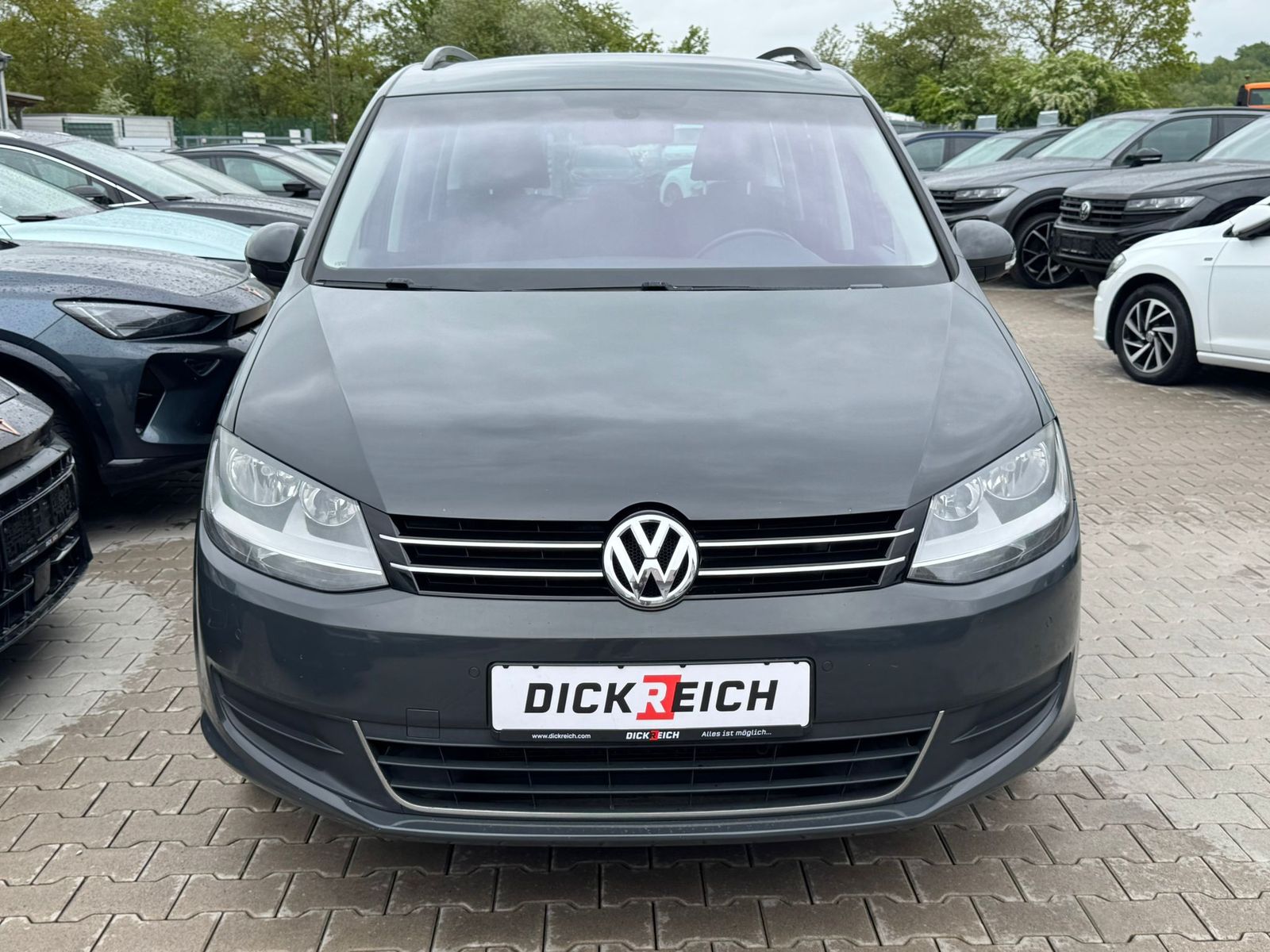 Fahrzeugabbildung Volkswagen Sharan 2.0 TDI Comfortl. AHK*KLIMA*TEMP*NAVI*PDC